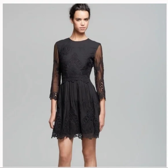 chinese dress ladies Dolce & Gabbana // Floral Lace Midi Dress – VSP Consignment main image 1